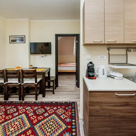 No.32a-jollykop Lägenhet *